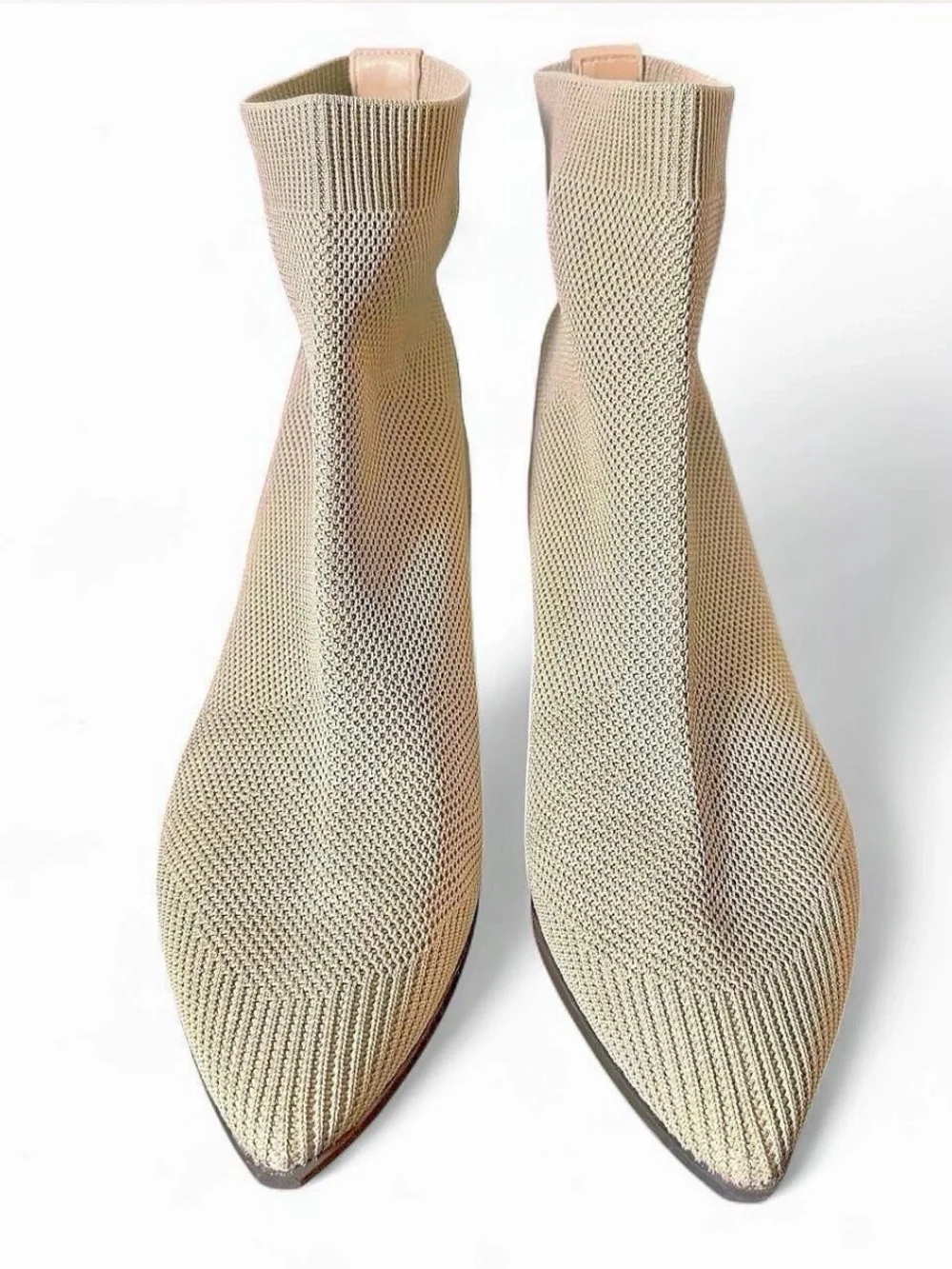 Everlane ReKnit Boss Pointed Toe Ankle Boot Sand/Beige Size 9.5